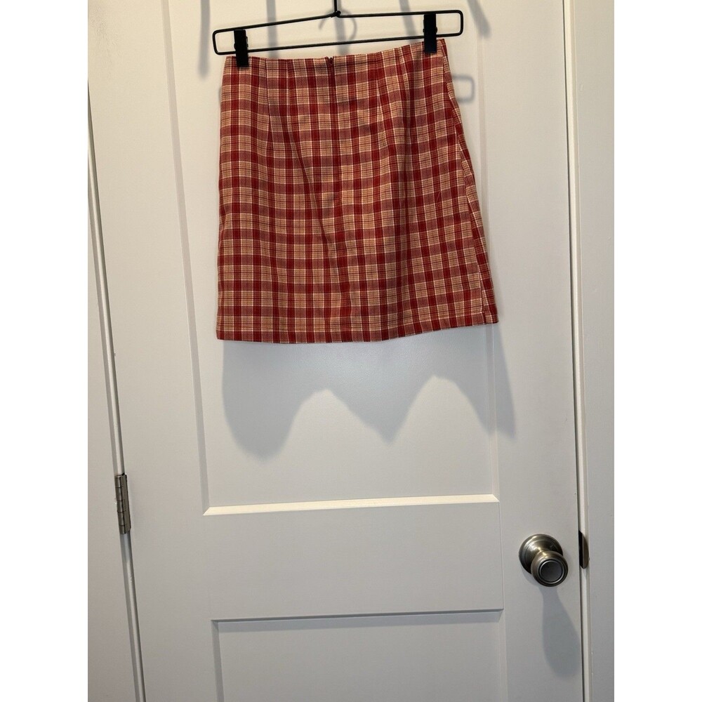 Women’s Brandy Melville John Galt Cara Plaid Mini Skirt Red Beige XS Preppy Y2K - Picture 3 of 6